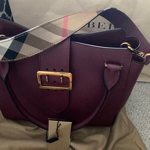 Burberry Purse